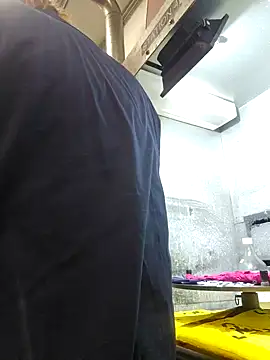 Snapshot of WhiteMeat069 chatting on March 2025 04:15:02 AM WhiteMeat069 online show from March 2025 04:15:02 AM