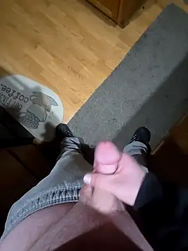 Snapshot of WhiteMeat069 chatting on November 2025 10:07:01 AM WhiteMeat069 online show from November 2025 10:07:01 AM