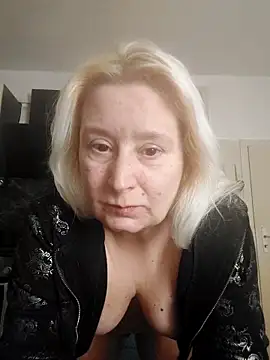 GeileEstelle online show from November 2025 05:35:02 AM