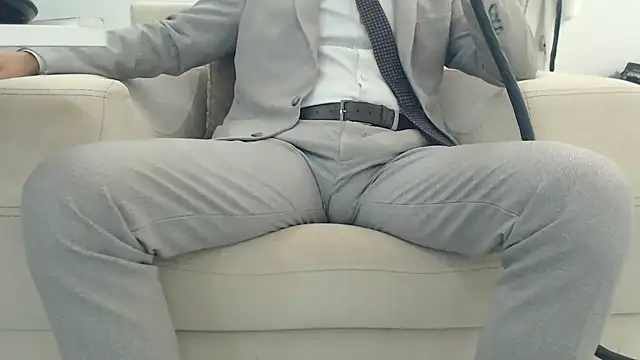 Snapshot of masterxmonster chatting on November 2025 02:39:01 AM masterxmonster online show from November 2025 02:39:01 AM