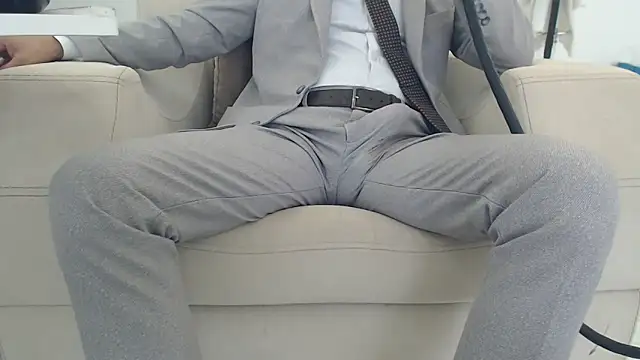 Snapshot of masterxmonster chatting on October 2025 08:02:02 AM masterxmonster online show from October 2025 08:02:02 AM