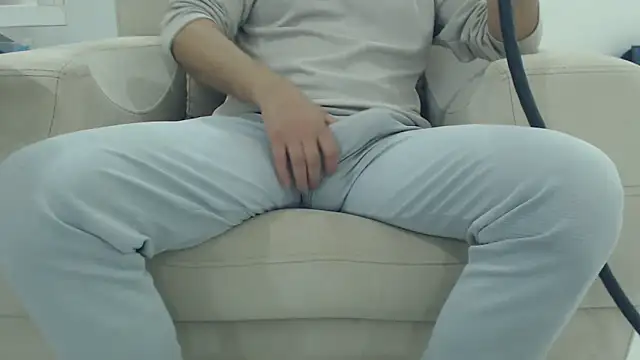 masterxmonster online show from April 2026 12:17:01 AM