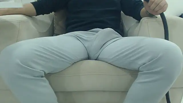 masterxmonster online show from April 2026 07:15:02 PM