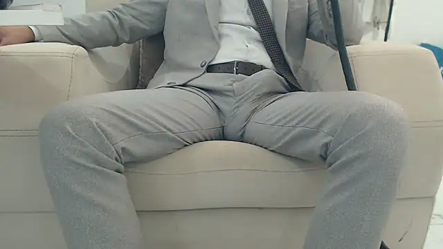 Snapshot of masterxmonster chatting on October 2025 09:36:01 PM masterxmonster online show from October 2025 09:36:01 PM