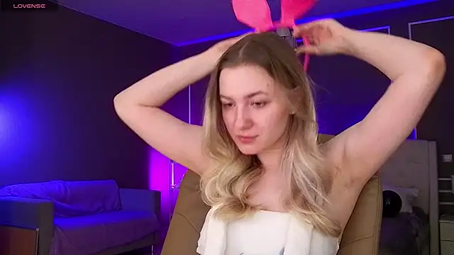 elinanortas online show from October 2025 01:05:01 AM