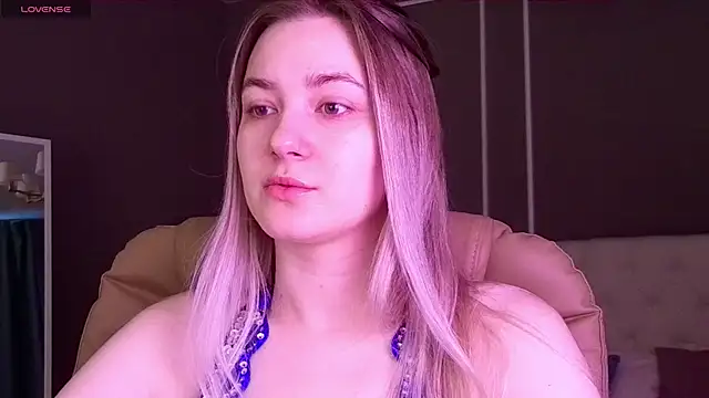 elinanortas online show from September 2025 01:12:02 AM