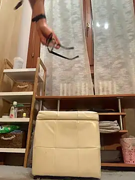 vanda26hot online show from February 2026 04:00:02 AM