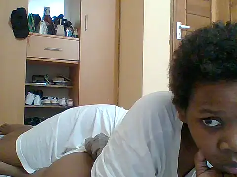 sweetshilahh online show from October 2025 01:05:02 AM