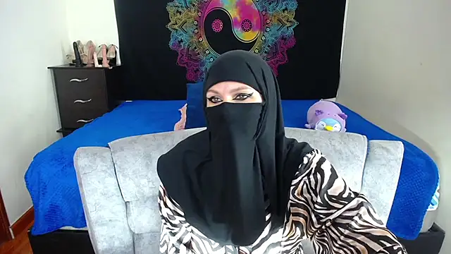 Snapshot of evelyn__salah chatting on November 2025 05:25:02 PM evelyn salah online show from November 2025 05:25:02 PM