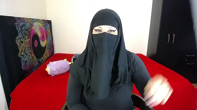 evelyn  salah online show from March 2026 01:24:01 AM