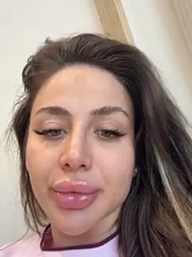 AshleySinn online show from March 2026 07:23:01 AM