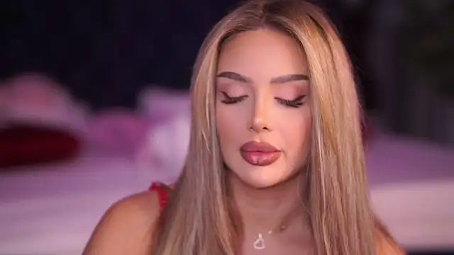 AshleySinn online show from November 2025 11:14:01 AM