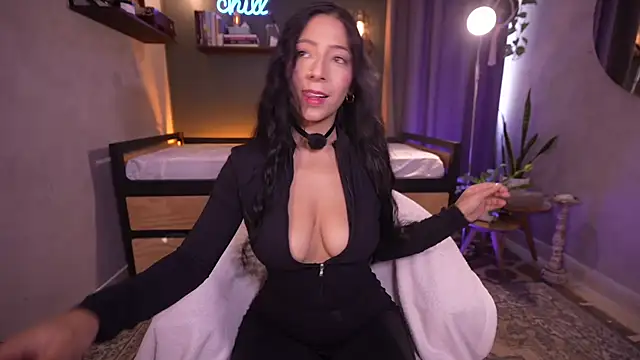 camila3   online show from April 2026 03:08:01 PM