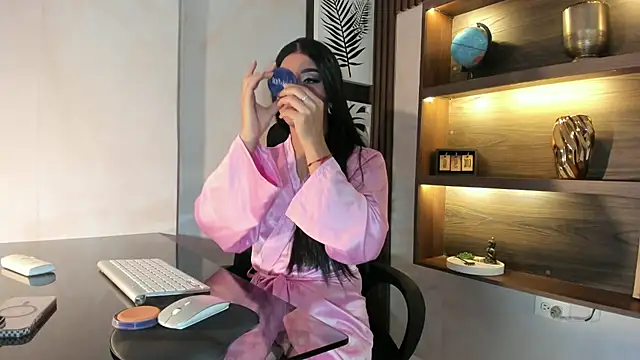 Scarleett 22 online show from January 2026 08:05:01 PM