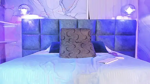 Scarleett 22 online show from September 2025 11:52:01 AM