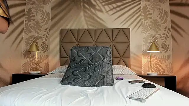 Scarleett 22 online show from January 2026 08:15:01 PM