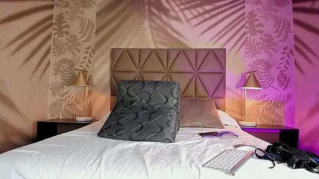 Scarleett 22 online show from January 2026 08:02:01 PM