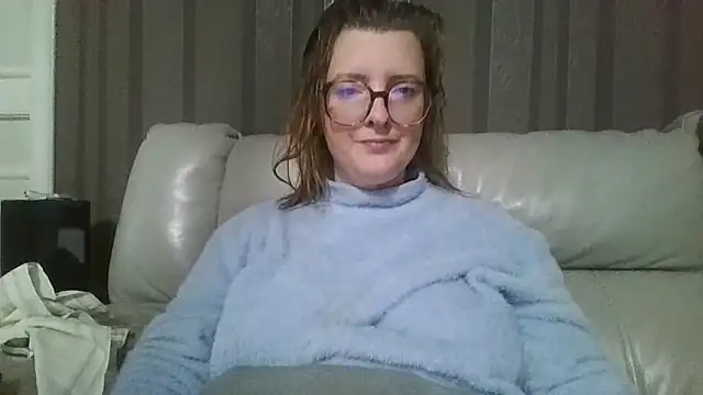 LiquidLeonie online show from March 2026 04:57:02 AM