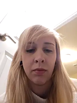 AmethystFoxx online show from December 2025 10:54:01 PM