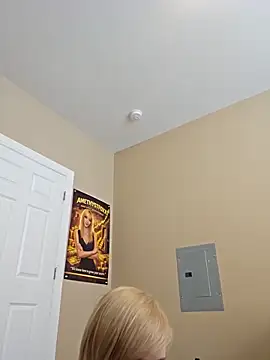 AmethystFoxx online show from March 2026 06:54:01 PM