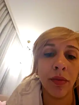 AmethystFoxx online show from February 2026 06:35:01 AM