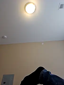 AmethystFoxx online show from April 2026 06:01:02 PM