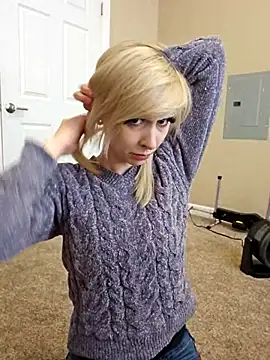 AmethystFoxx online show from February 2026 06:30:01 PM