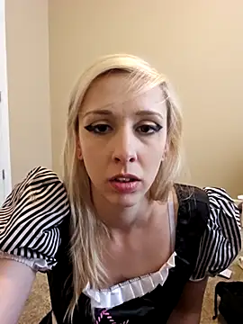 AmethystFoxx online show from October 2025 06:52:02 PM