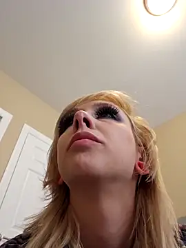 AmethystFoxx online show from March 2026 09:21:01 PM