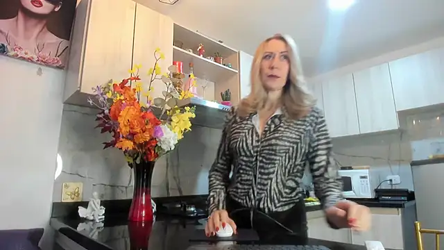 ashleymilf 1 online show from November 2025 02:54:02 PM