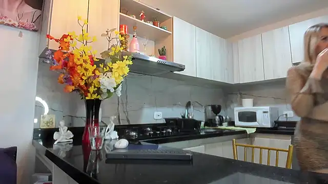 ashleymilf 1 online show from November 2025 03:04:01 PM