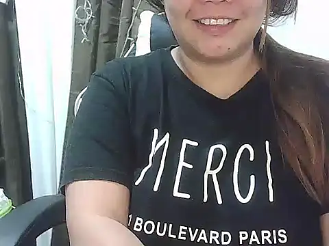 Snapshot of wild_amber25 chatting on February 2026 12:43:02 PM wild amber25 online show from February 2026 12:43:02 PM