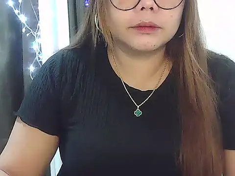 Snapshot of wild_amber25 chatting on January 2026 01:40:01 PM wild amber25 online show from January 2026 01:40:01 PM