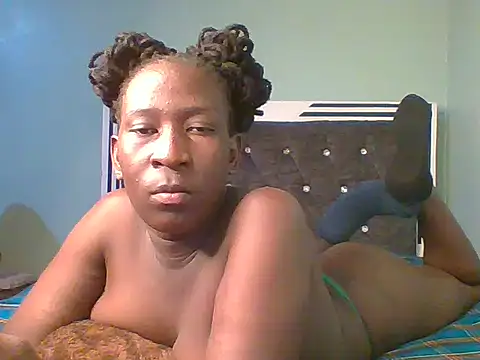 Snapshot of blackcuteebony chatting on October 2025 12:28:02 PM blackcuteebony online show from October 2025 12:28:02 PM