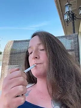 Mini And The Bear online show from June 2026 05:47:02 PM