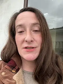 Mini And The Bear online show from April 2026 05:28:02 PM