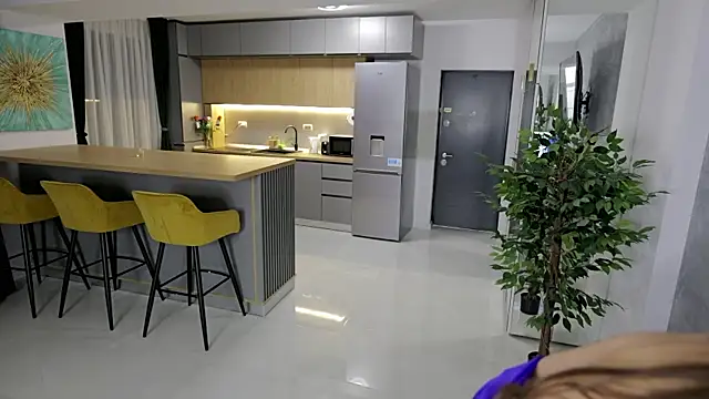 daddysgirl2222 online show from March 2026 09:00:02 PM