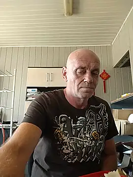 Snapshot of wilkalfa chatting on July 2026 10:25:01 AM wilkalfa online show from July 2026 10:25:01 AM