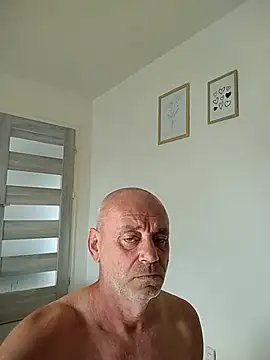 Snapshot of wilkalfa chatting on June 2026 06:25:02 AM wilkalfa online show from June 2026 06:25:02 AM