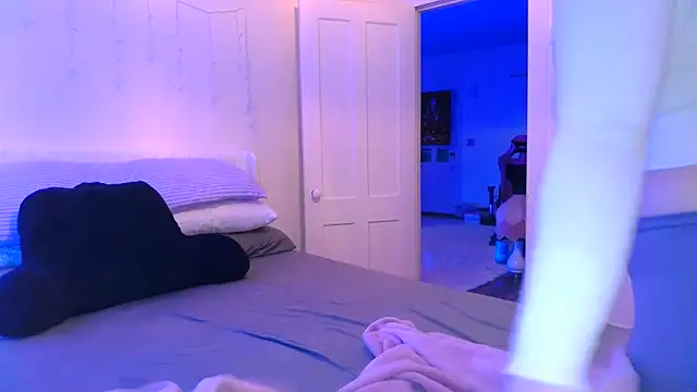 ashleyblaydex online show from February 2026 10:51:01 PM