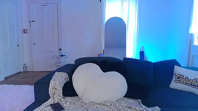 ashleyblaydex online show from November 2025 06:55:01 PM