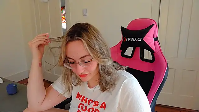 ashleyblaydex online show from March 2026 06:53:02 PM