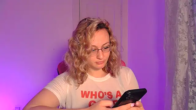 ashleyblaydex online show from May 2026 12:08:01 AM