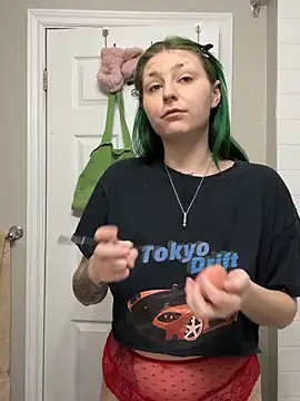 itsbabydashh online show from March 2026 01:02:01 PM