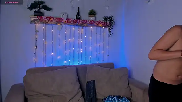 tomdrew69 online show from April 2026 03:02:01 AM