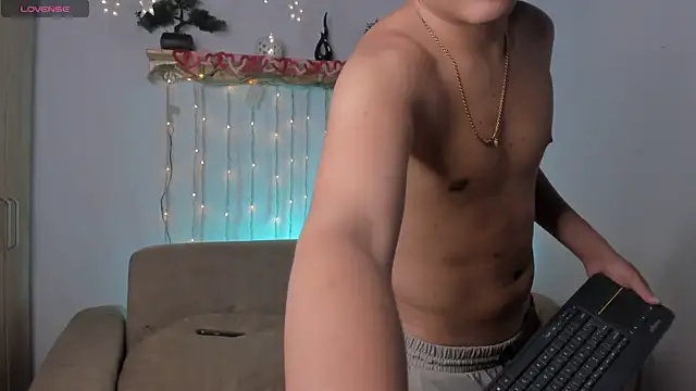 tomdrew69 online show from April 2026 02:13:02 AM