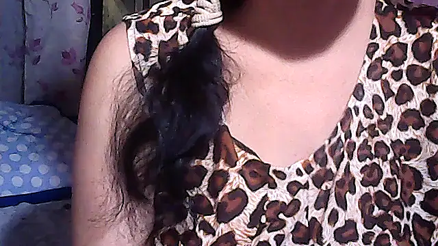 Snapshot of sweetsosie18 chatting on September 2025 05:28:01 AM sweetsosie18 online show from September 2025 05:28:01 AM