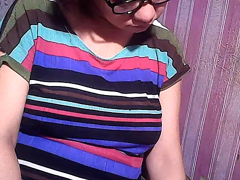 sweetsosie18 online show from November 2025 05:35:01 PM