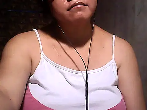 sweetsosie18 online show from February 2026 08:17:01 AM