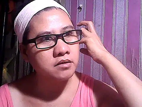 Snapshot of sweetsosie18 chatting on September 2025 06:21:02 PM sweetsosie18 online show from September 2025 06:21:02 PM